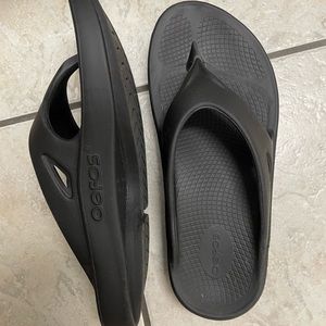 OOFOS original sandal